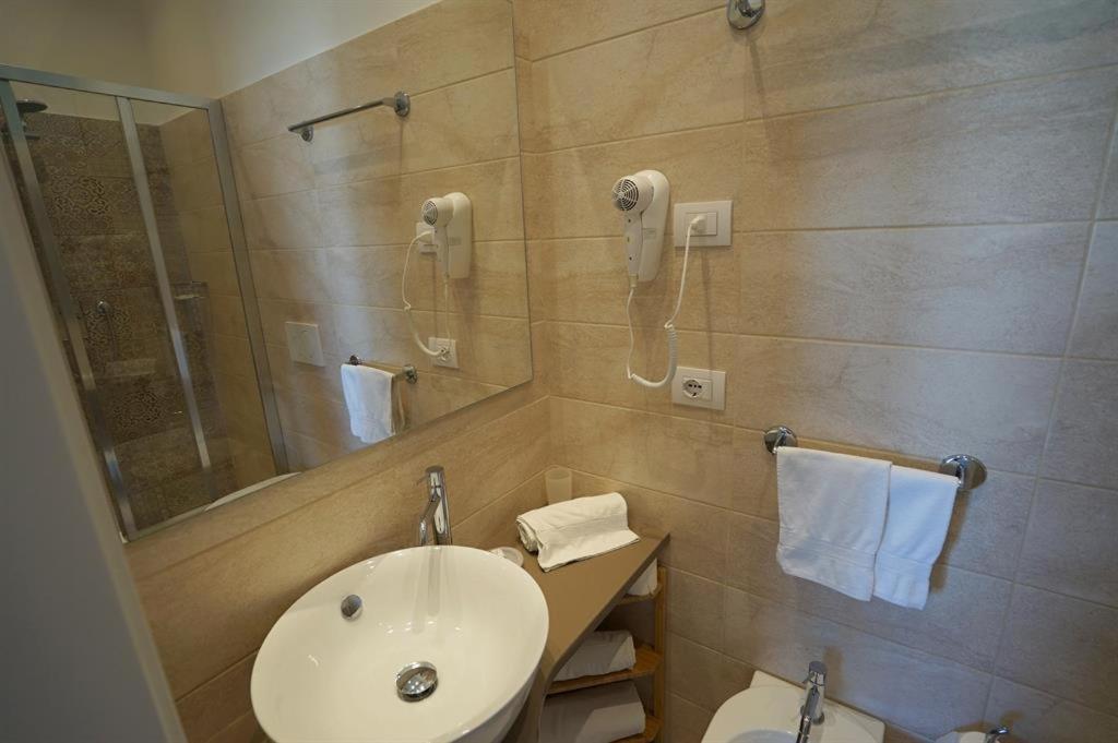 Hotel Villa Fulgida Cattolica Dış mekan fotoğraf