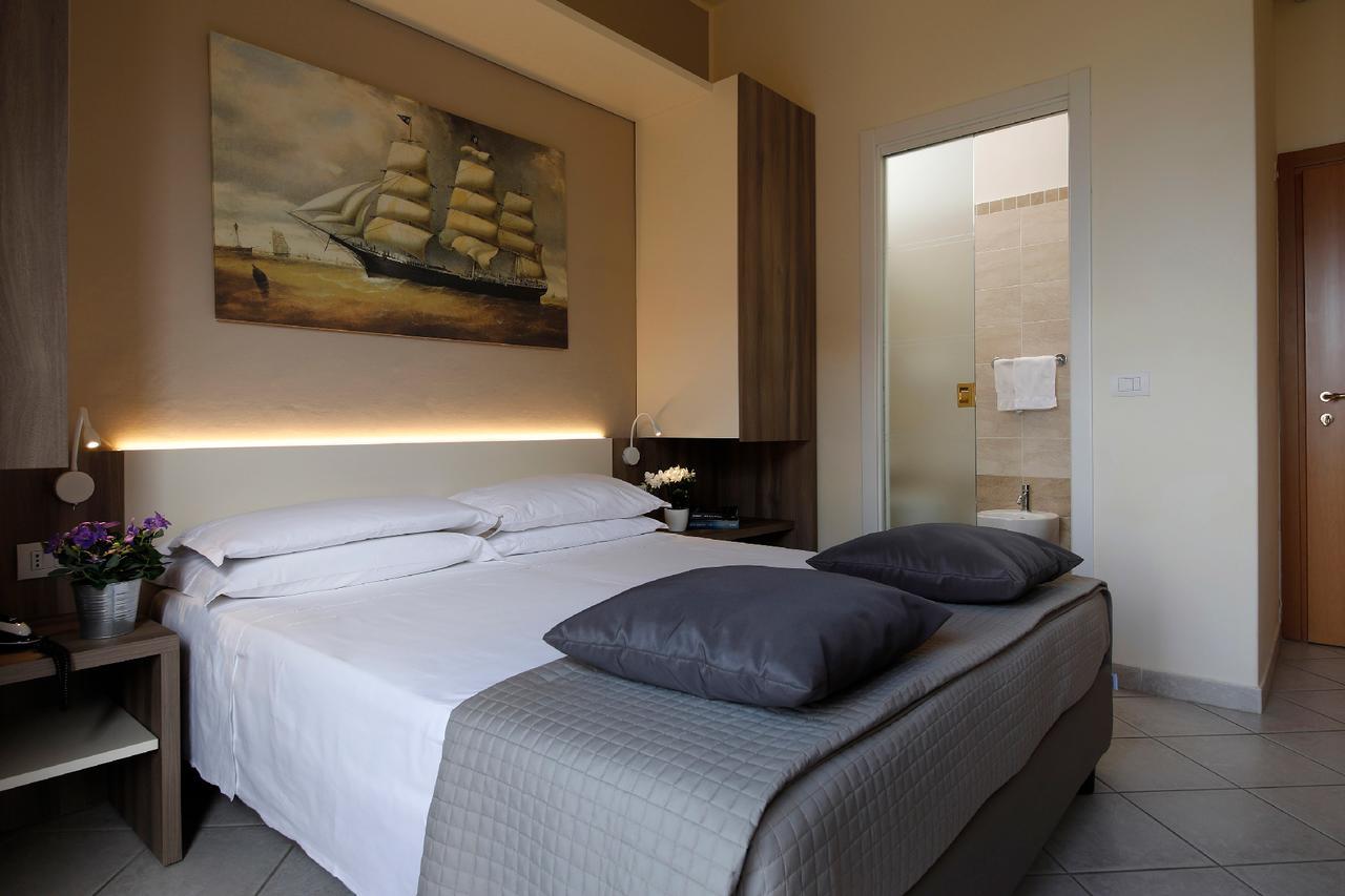 Hotel Villa Fulgida Cattolica Dış mekan fotoğraf